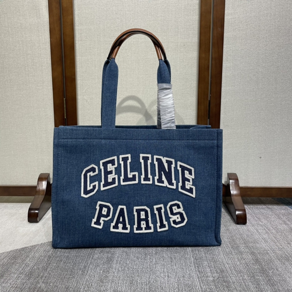 スーパーコピーブランドバッグ正面デザイン